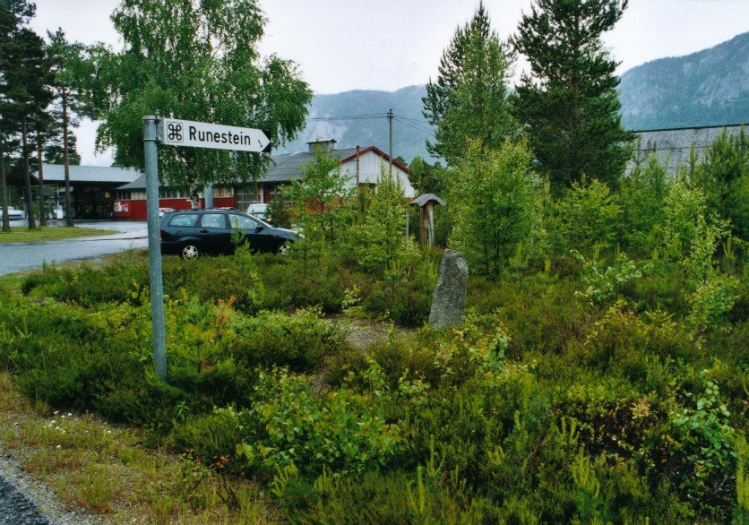 2002060207 skilte runestein fyresdal